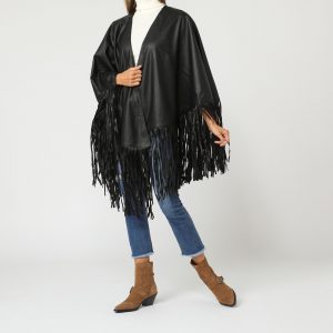 Poncho simil piel