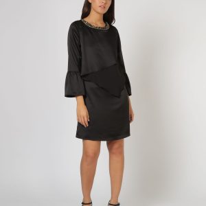 Vestido satinado con lentejuelas