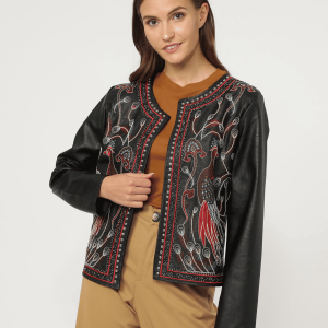 Chaqueta bordada