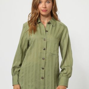 Camisa con textura