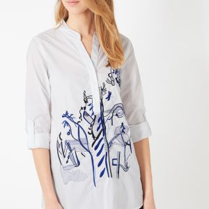 Blusa bordada con manga autorregulable