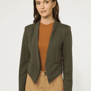 Chaqueta lisa corta