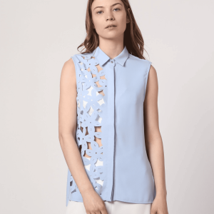 blusa flores relieve