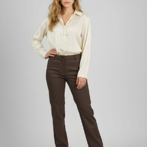 Pantalón tipo chino