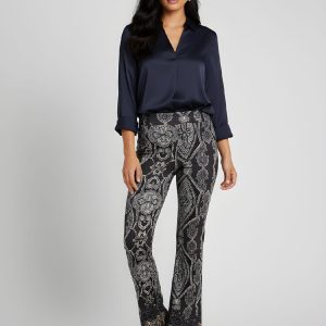 Pantalón flare estampado
