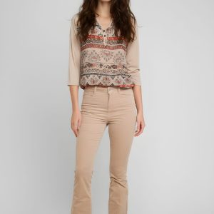 Blusa estampada combinada