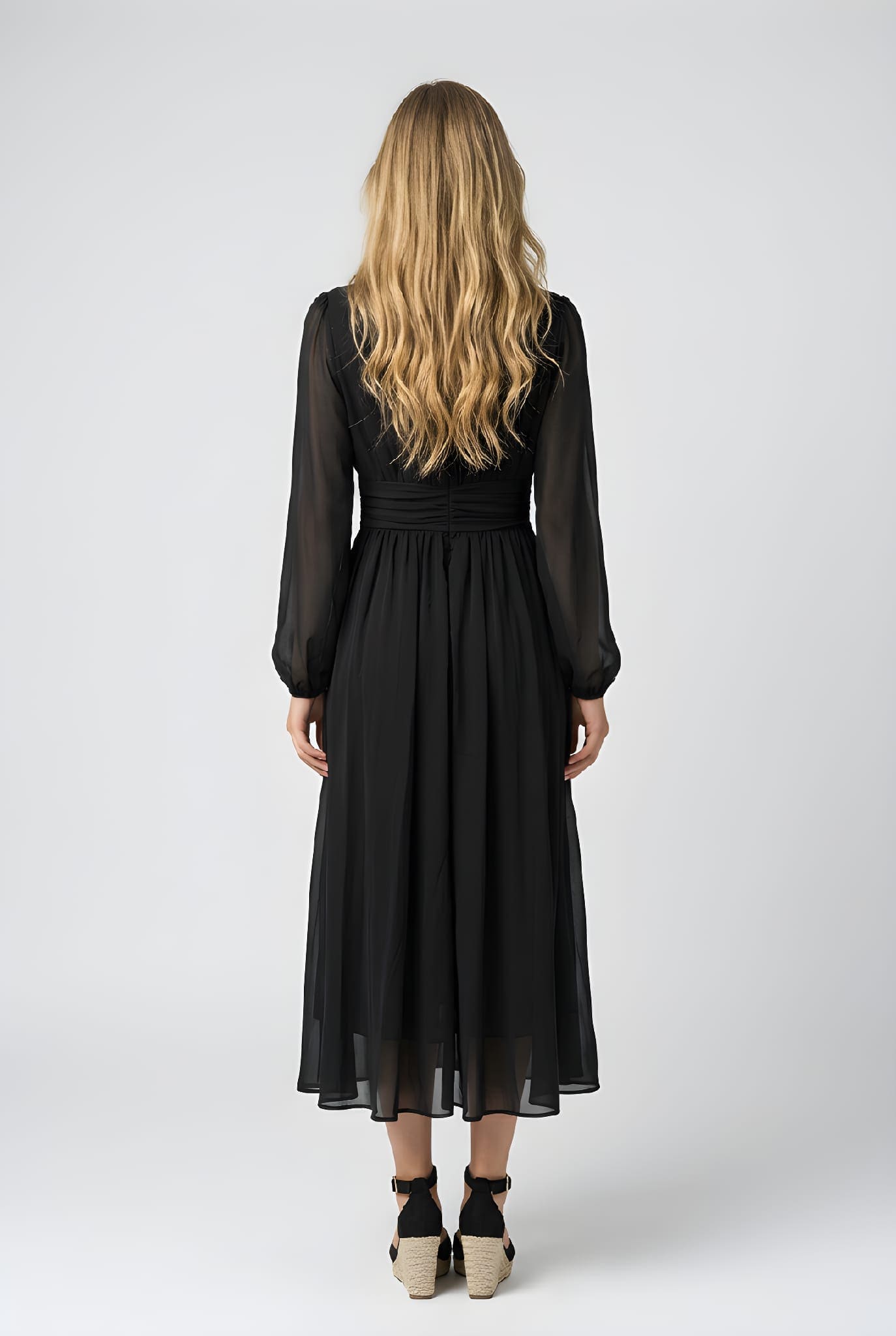 Vestido con pedrería