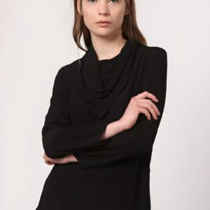 Blusa con cuello caido