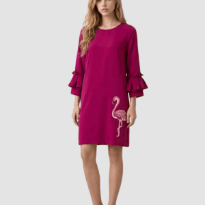 Vestido con volante en la manga