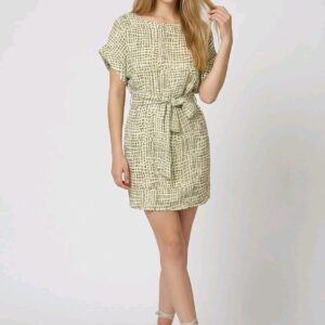 Vestido estampado con cinturón