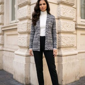 Chaqueta estampada tribal